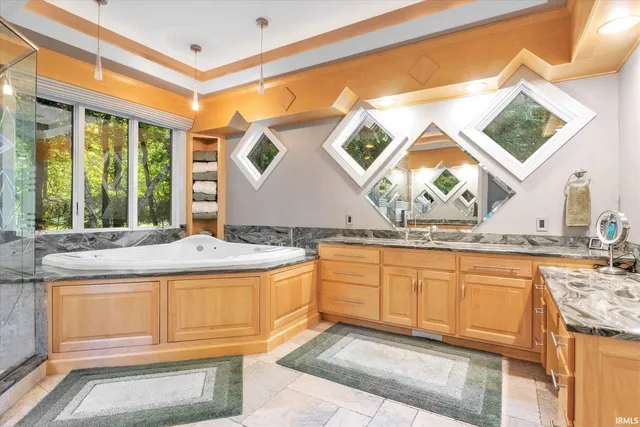 $1,799,900 | 21533 Golden Maple Court, South Bend, IN 46628