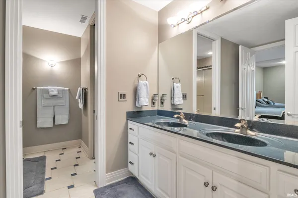 $1,799,900 | 21533 Golden Maple Court, South Bend, IN 46628