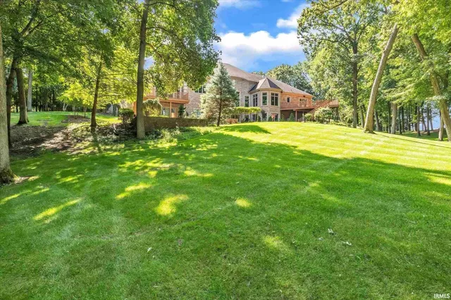 $1,799,900 | 21533 Golden Maple Court, South Bend, IN 46628