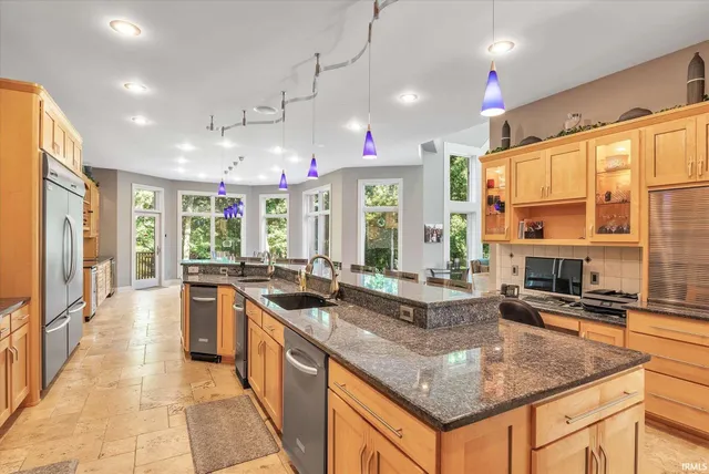 $1,799,900 | 21533 Golden Maple Court, South Bend, IN 46628