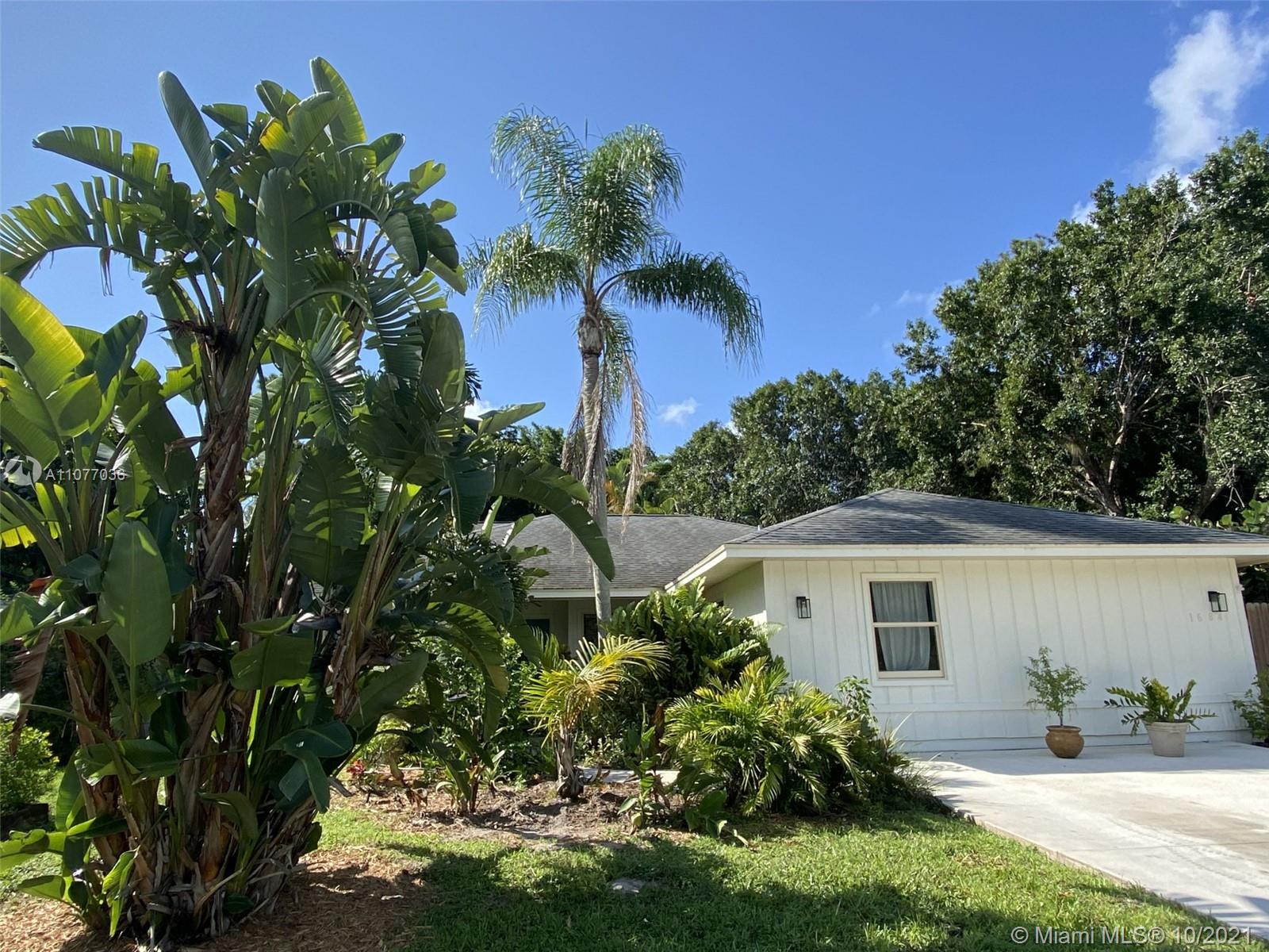 1684 Southwest College Street Stuart, FL 34997 - Photo 17 of 18 Gallery Image 17