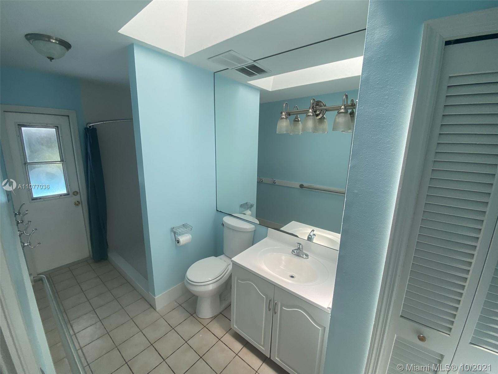 1684 Southwest College Street Stuart, FL 34997 - Photo 10 of 18 Gallery Image 10