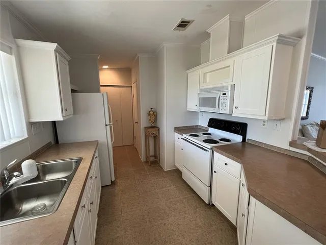 $195,000 | 8428 Regal Way, Palmetto, FL 34221