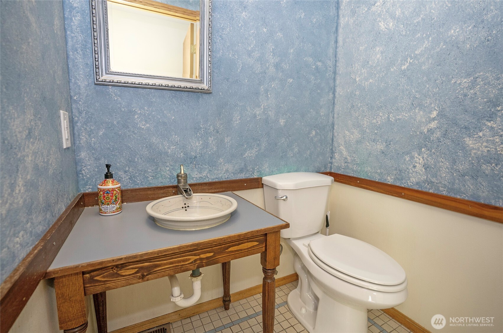2148 Southeast 8th Drive Renton, WA 98057 - Photo 6 of 30 Gallery Image 6
