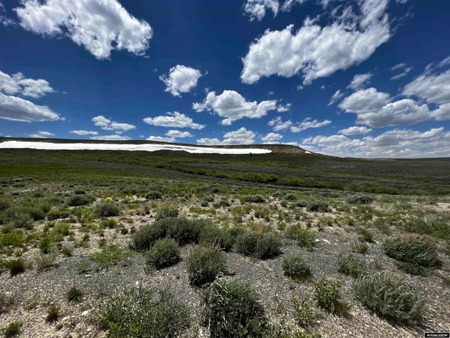 $55,000 | 2 County Road 401 Road, Rawlins, WY 82301
