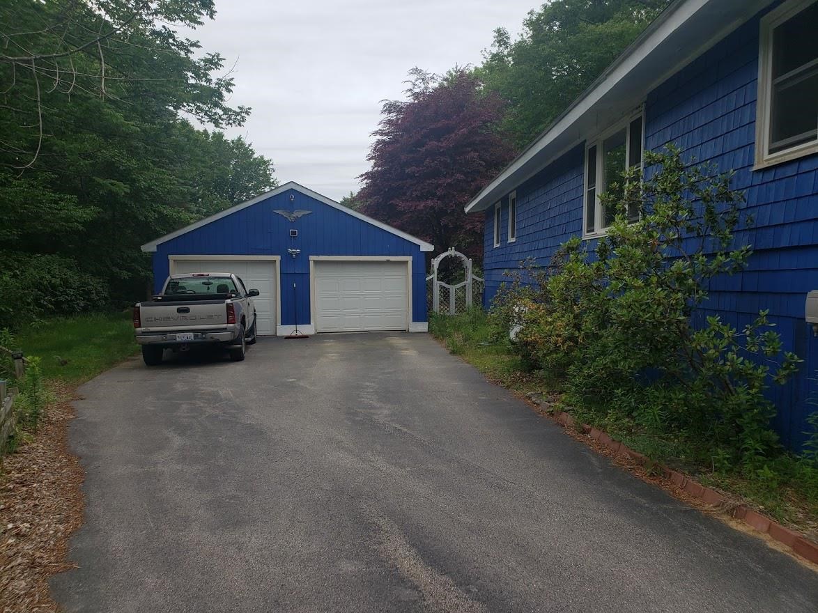 136 Prescott Road Pittsfield, NH 03263 - Photo 2 of 17