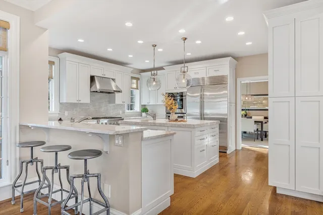 $2,995,000 | 189 Bridle Trail Road, Needham, MA 02492