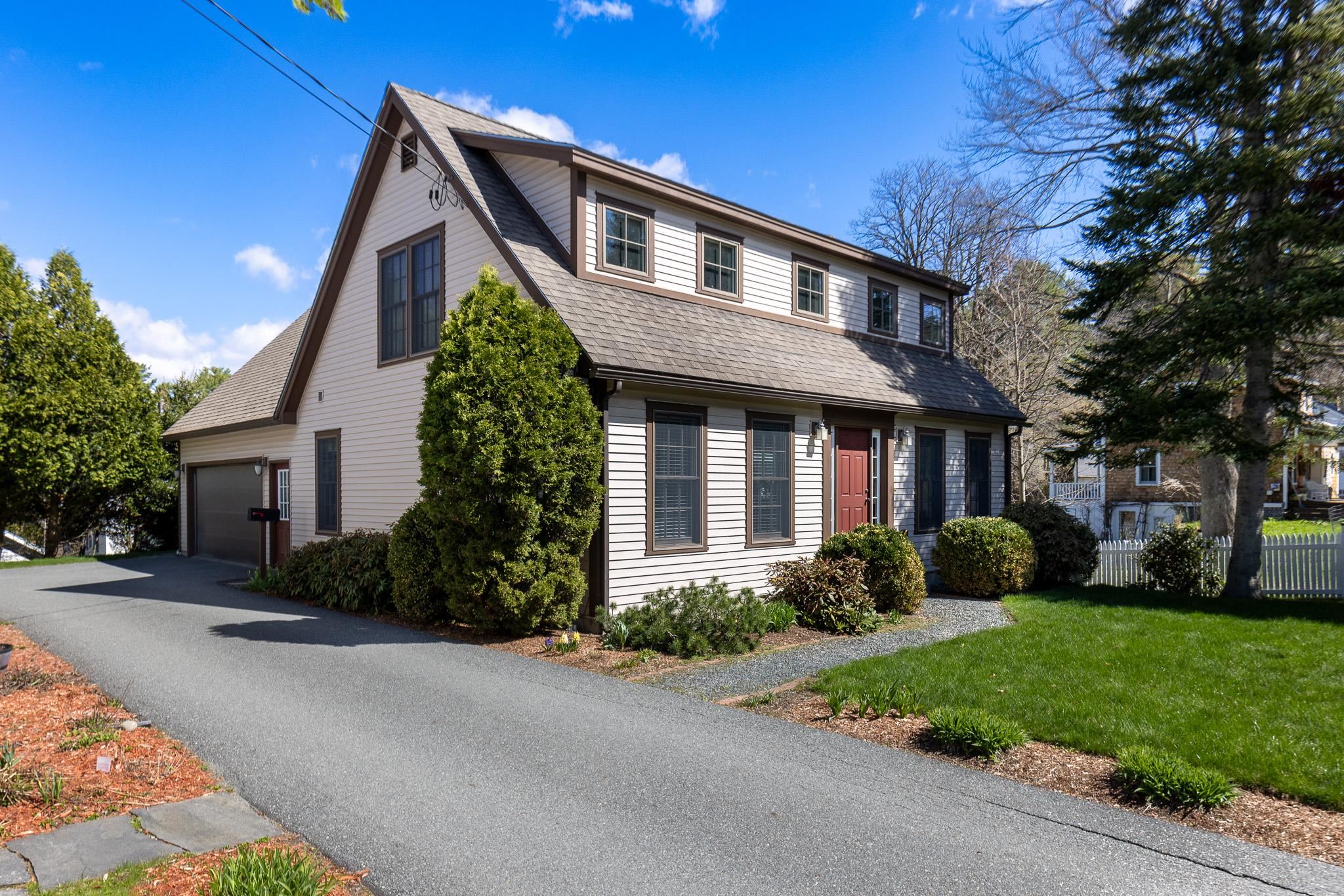 8 Fairview Avenue Hanover, NH 03755 - Photo 1 of 34