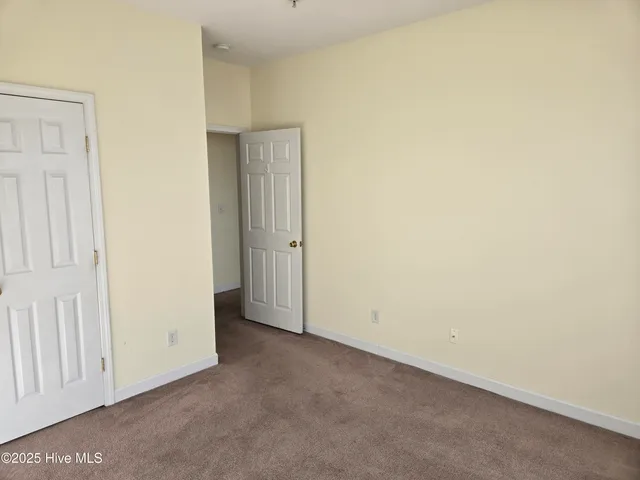 $1,475 | 700 Indica Court, Unit 302, Wilmington, NC 28405