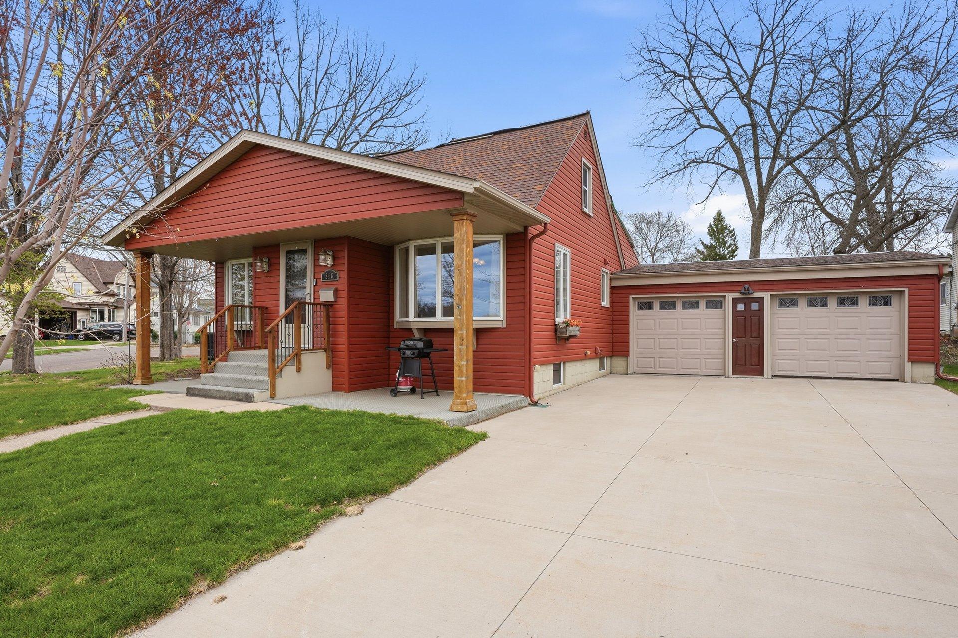 216 Lake Street Amery, WI 54001 - Photo 4 of 56