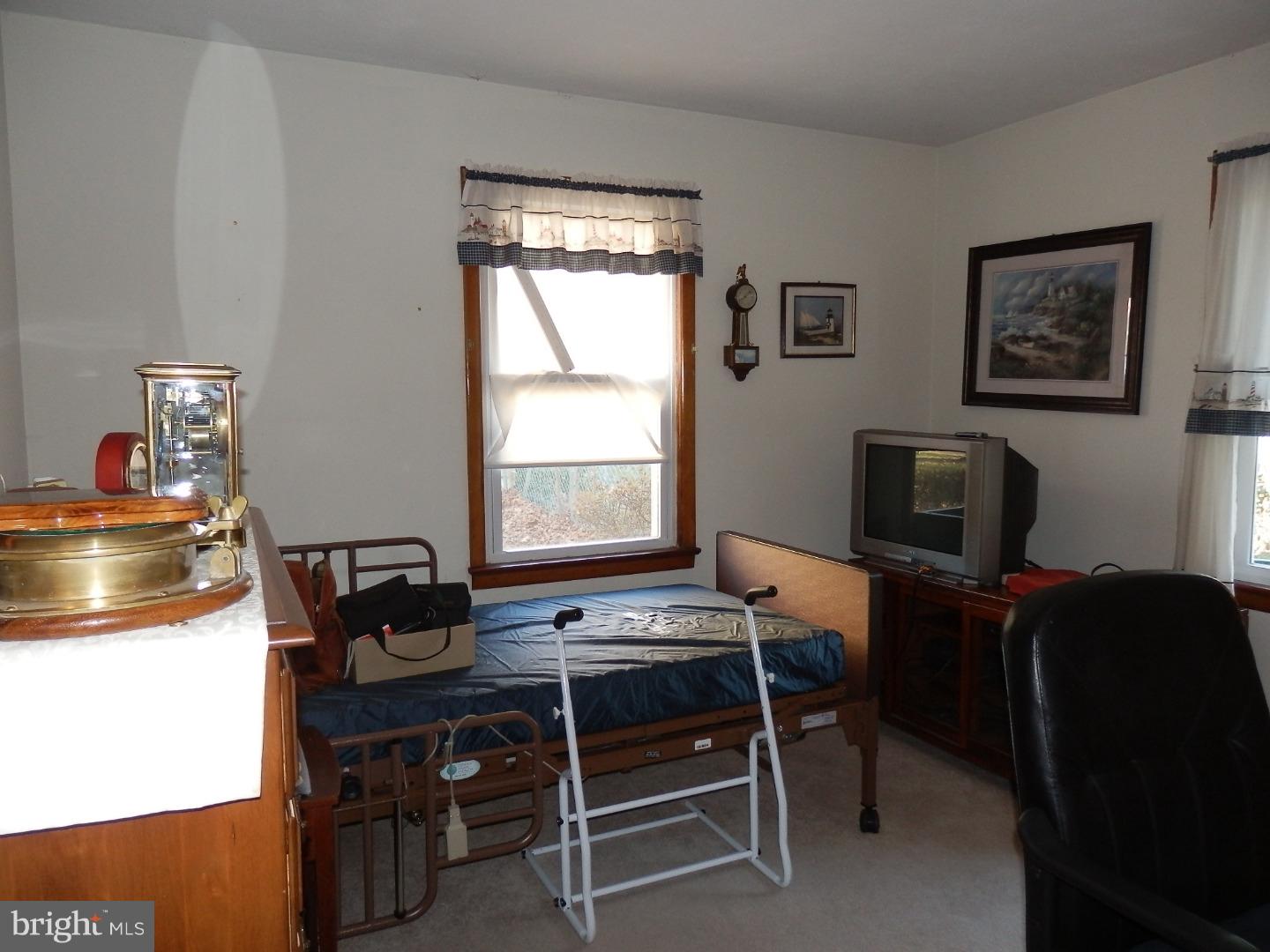 58 Edgewood Road Bordentown, NJ 08505 - Photo 14 of 25 Gallery Image 14