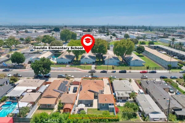 $950,000 | 12327 Dunrobin Avenue, Downey, CA 90242