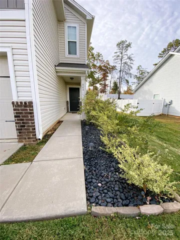 $316,900 | 848 Georgia Oak Lane, Landis, NC 28088