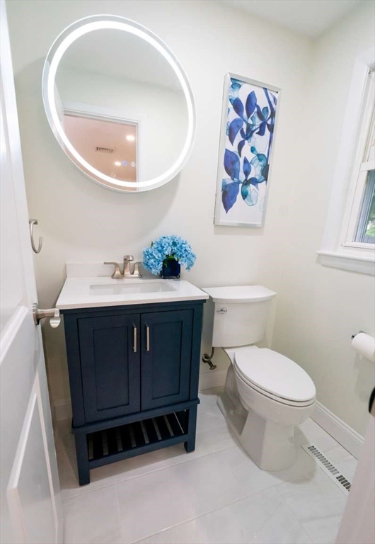 14 Waterhouse Road Stoneham, MA 02180 - Photo 17 of 20 Gallery Image 17