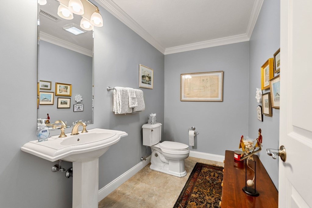 4 English Cmns, Unit 4 Topsfield, MA 01983 - Photo 35 of 42