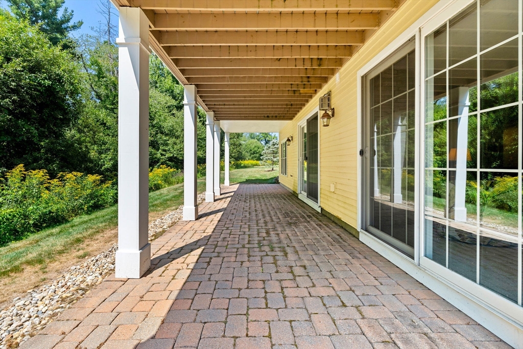 4 English Cmns, Unit 4 Topsfield, MA 01983 - Photo 36 of 42