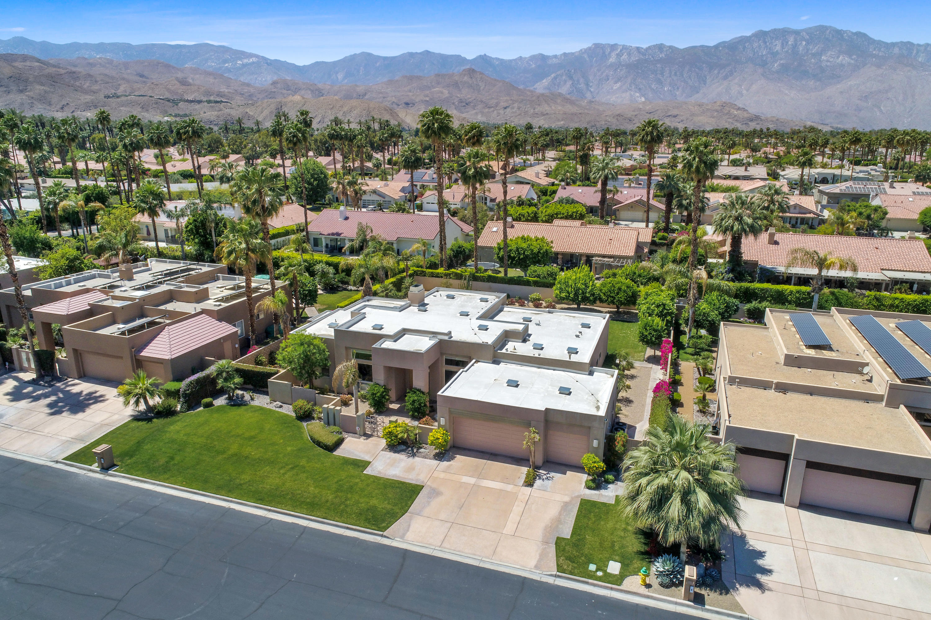 3 Silver Circle Rancho Mirage, CA 92270 - Photo 4 of 34 a view of a city with mountain