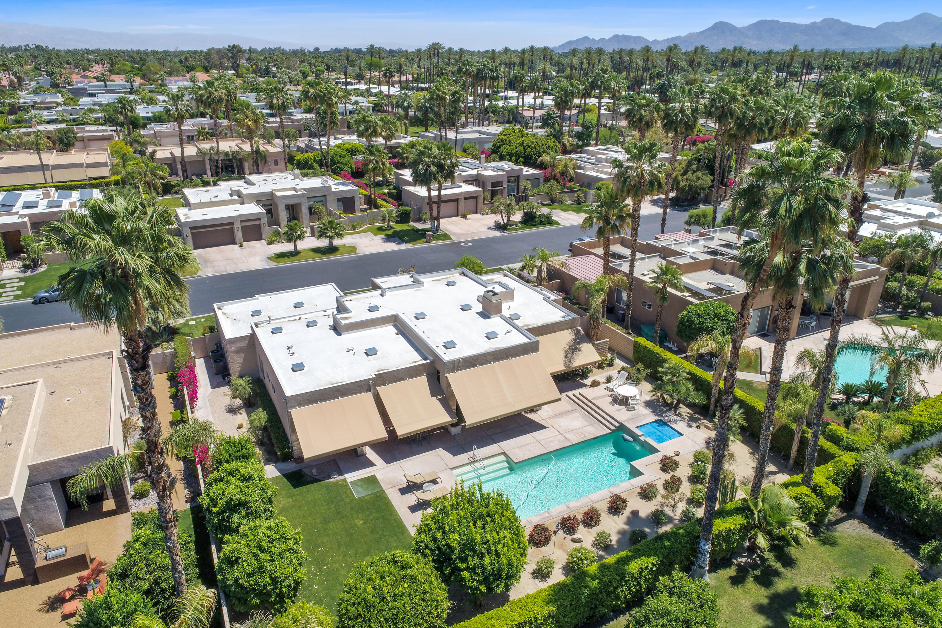 3 Silver Circle Rancho Mirage, CA 92270 - Photo 32 of 34