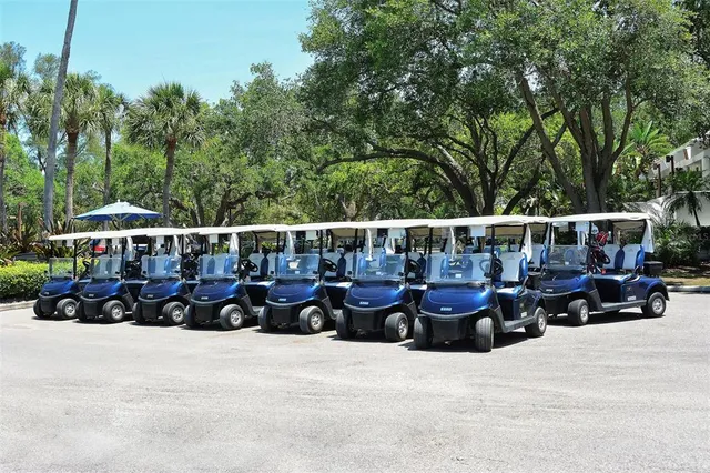 $8,000 | 2369 Harbour Oaks Drive, Longboat Key, FL 34228