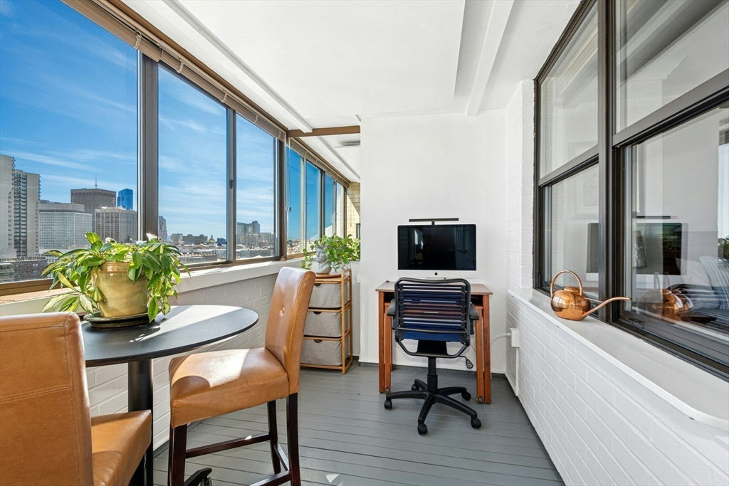 8 Whittier Place, Unit 22D Boston, MA 02114 - Photo 6 of 24