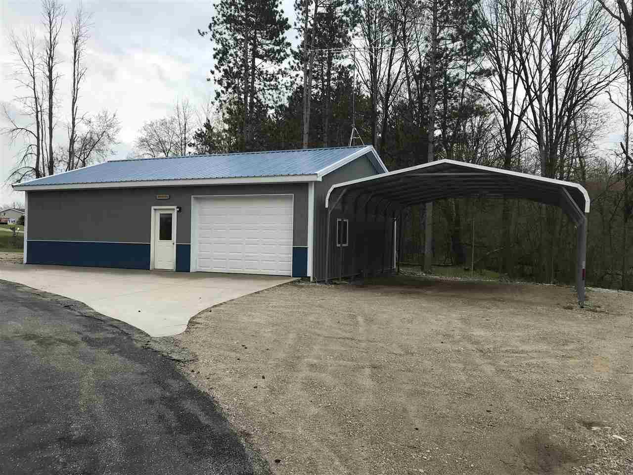 5727 North Miles Road Stanton, MI 48888 - Photo 2 of 20 1860624-1.JPG