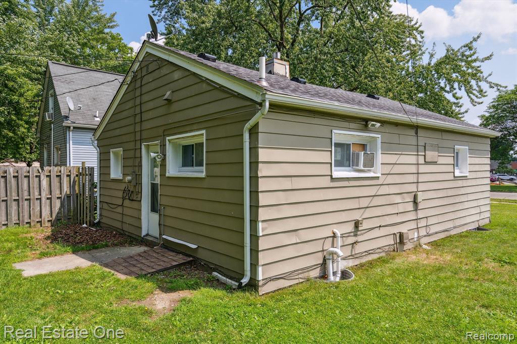 22750 Wick Road Taylor, MI 48180 - Photo 26 of 26