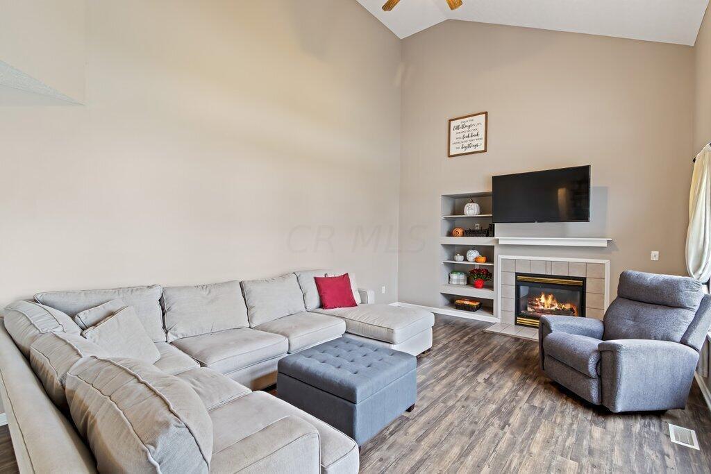 309 Shawnee Loop South Pataskala, OH 43062 - Photo 11 of 34 309 Shawnee Loop South-5.jpg-SMALL