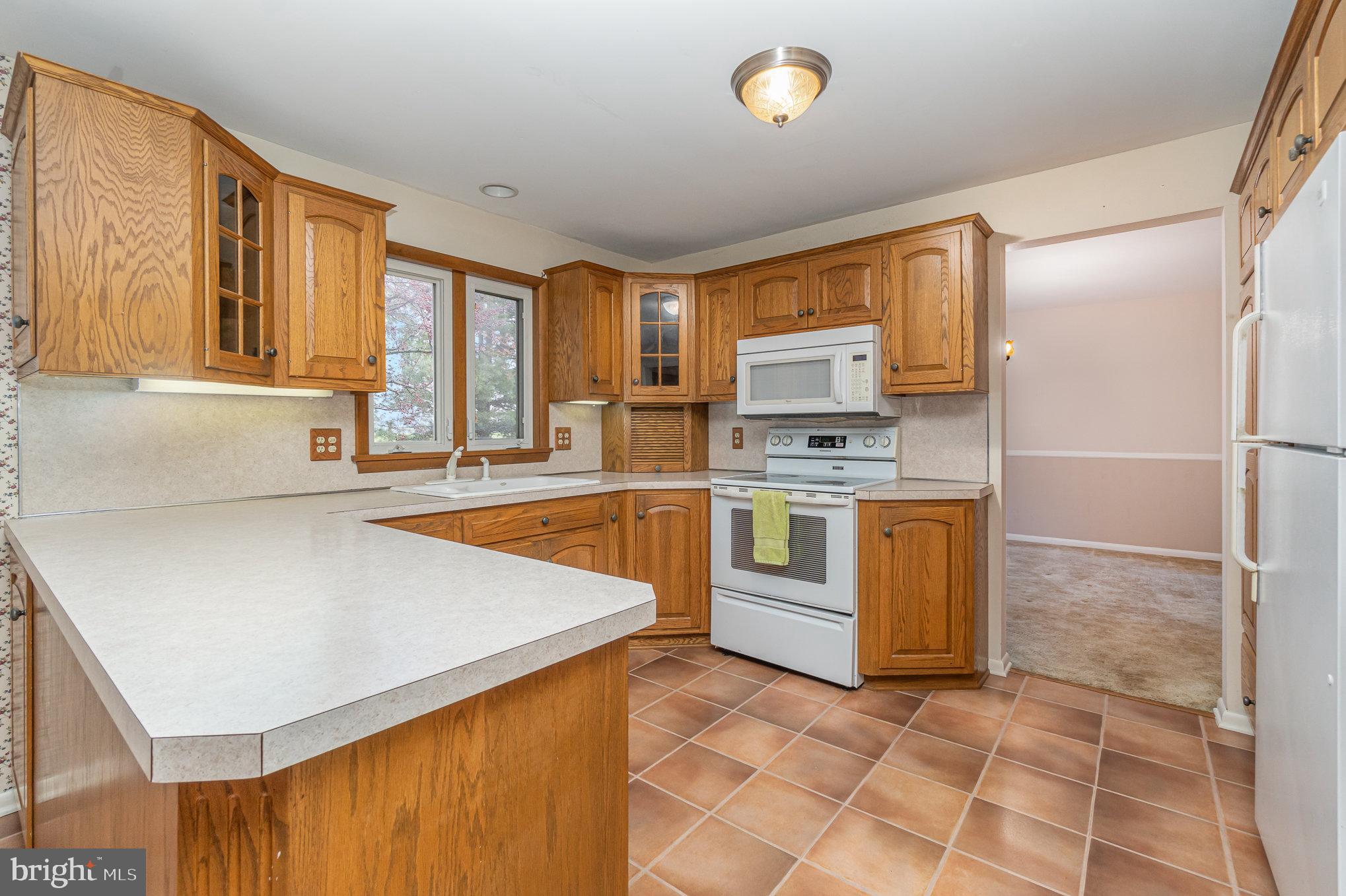 811 Newport Road Manheim, PA 17545 - Photo 12 of 42