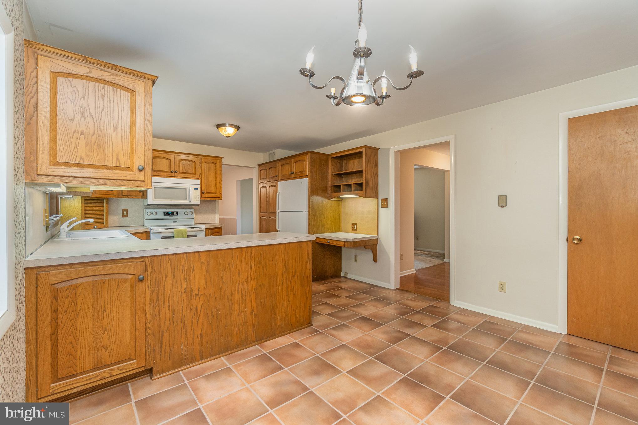 811 Newport Road Manheim, PA 17545 - Photo 15 of 42