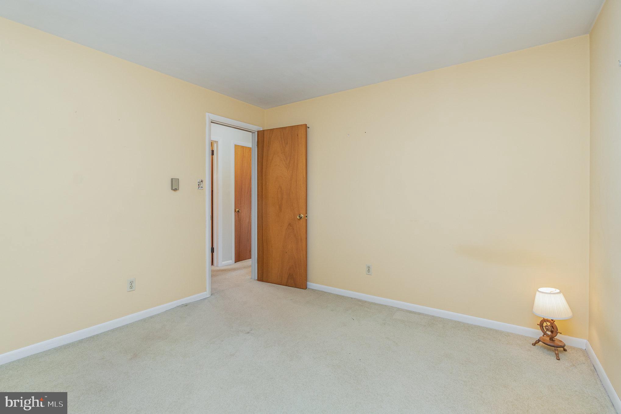 811 Newport Road Manheim, PA 17545 - Photo 27 of 42