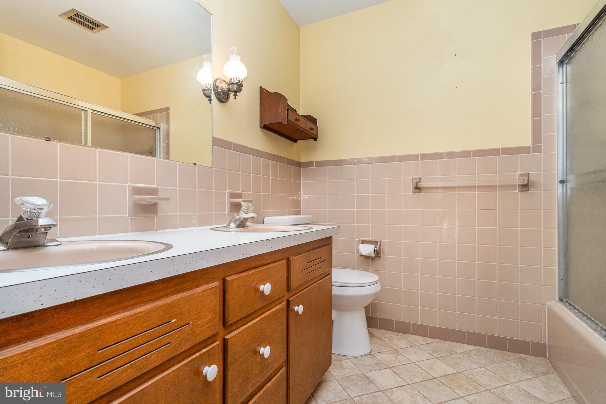 811 Newport Road Manheim, PA 17545 - Photo 30 of 42
