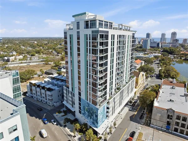 $6,500 | 777 3rd Avenue North, Unit 906, St. Petersburg, FL 33701