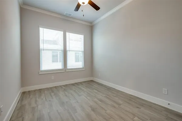 $3,299 | 232 Crockett Street, Roanoke, TX 76262