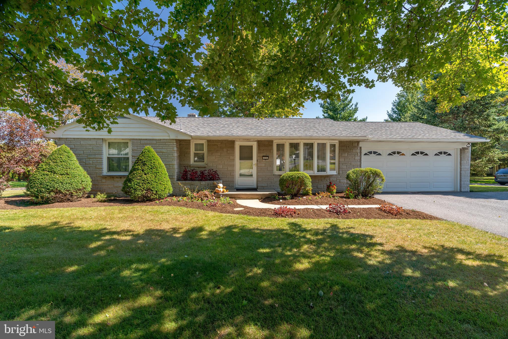 213 Colebrook Road Elizabethtown, PA 17022 - Photo 1 of 53 Gallery Image 1