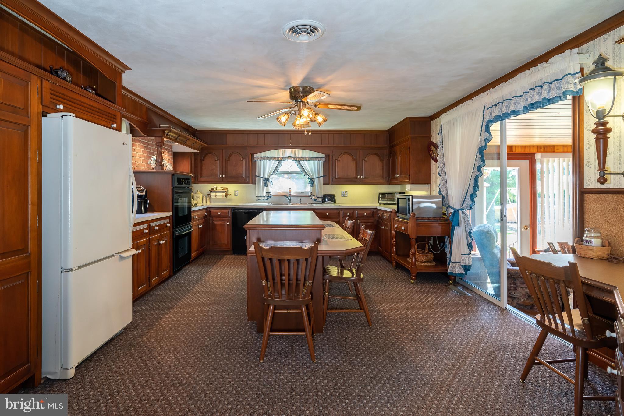 213 Colebrook Road Elizabethtown, PA 17022 - Photo 27 of 53 Gallery Image 27