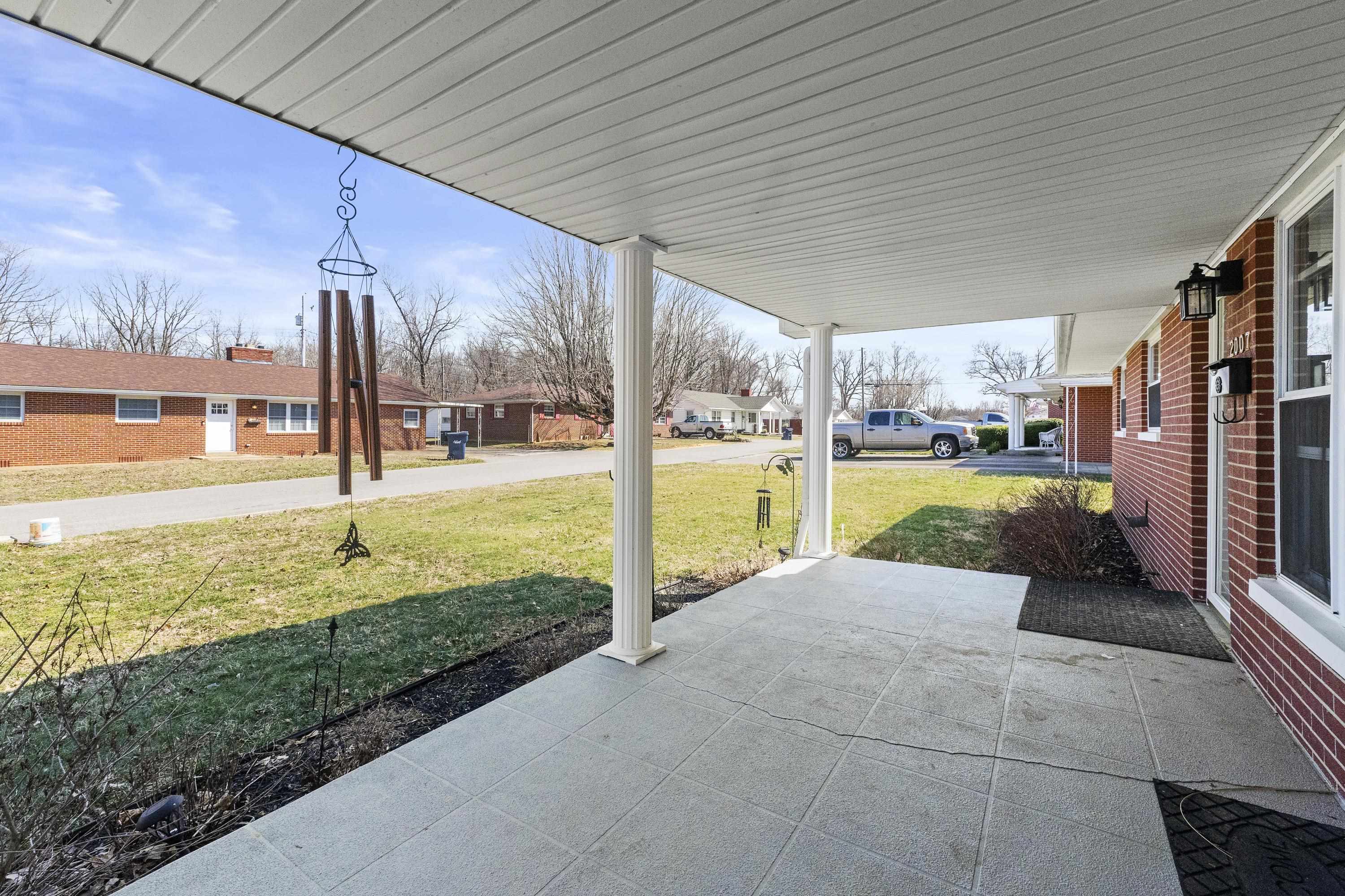 2007 Sharon Road Ashland, KY 41101 - Photo 31 of 34