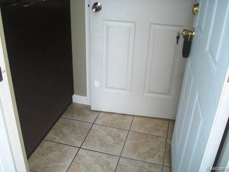 10845 Wayne Road Livonia, MI 48150 - Photo 17 of 20 DSC00726