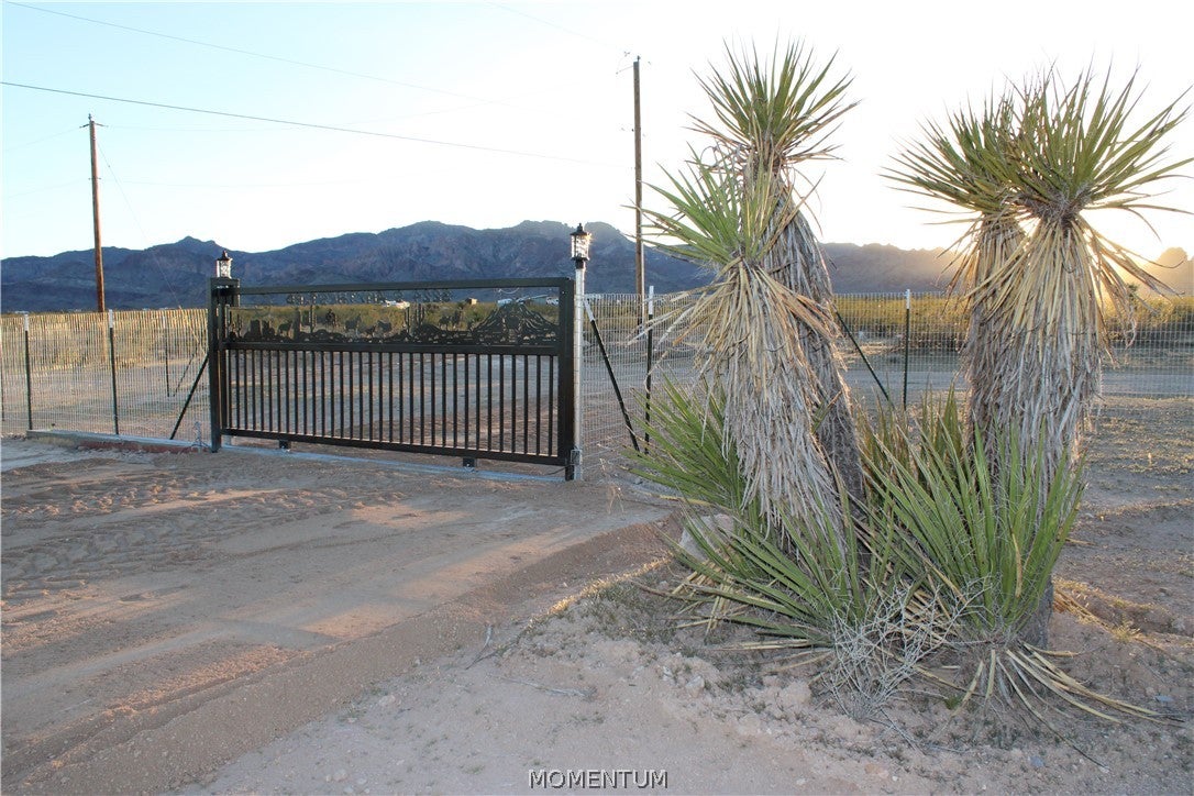 3224 Amythest Road Golden Valley, AZ 86413 - Photo 7 of 12 Gallery Image 7