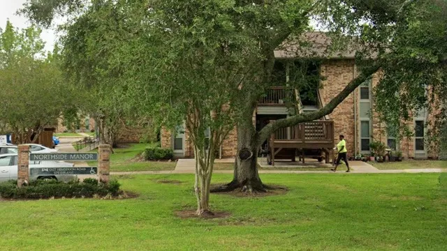 $559 | 1741 East Henderson Road, Angleton, TX 77515