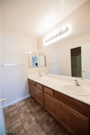 $2,500 | 1620 Shady Elm Street, Las Vegas, NV 89135