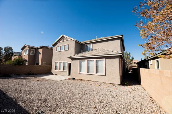 $2,500 | 1620 Shady Elm Street, Las Vegas, NV 89135