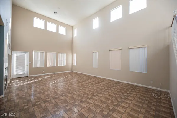 $2,500 | 1620 Shady Elm Street, Las Vegas, NV 89135