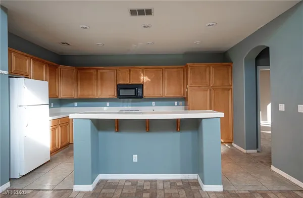 $2,500 | 1620 Shady Elm Street, Las Vegas, NV 89135