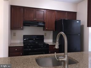 3204 B Limestone Way Mount Laurel, NJ 08054 - Photo 2 of 16 Granite breakfast bar!