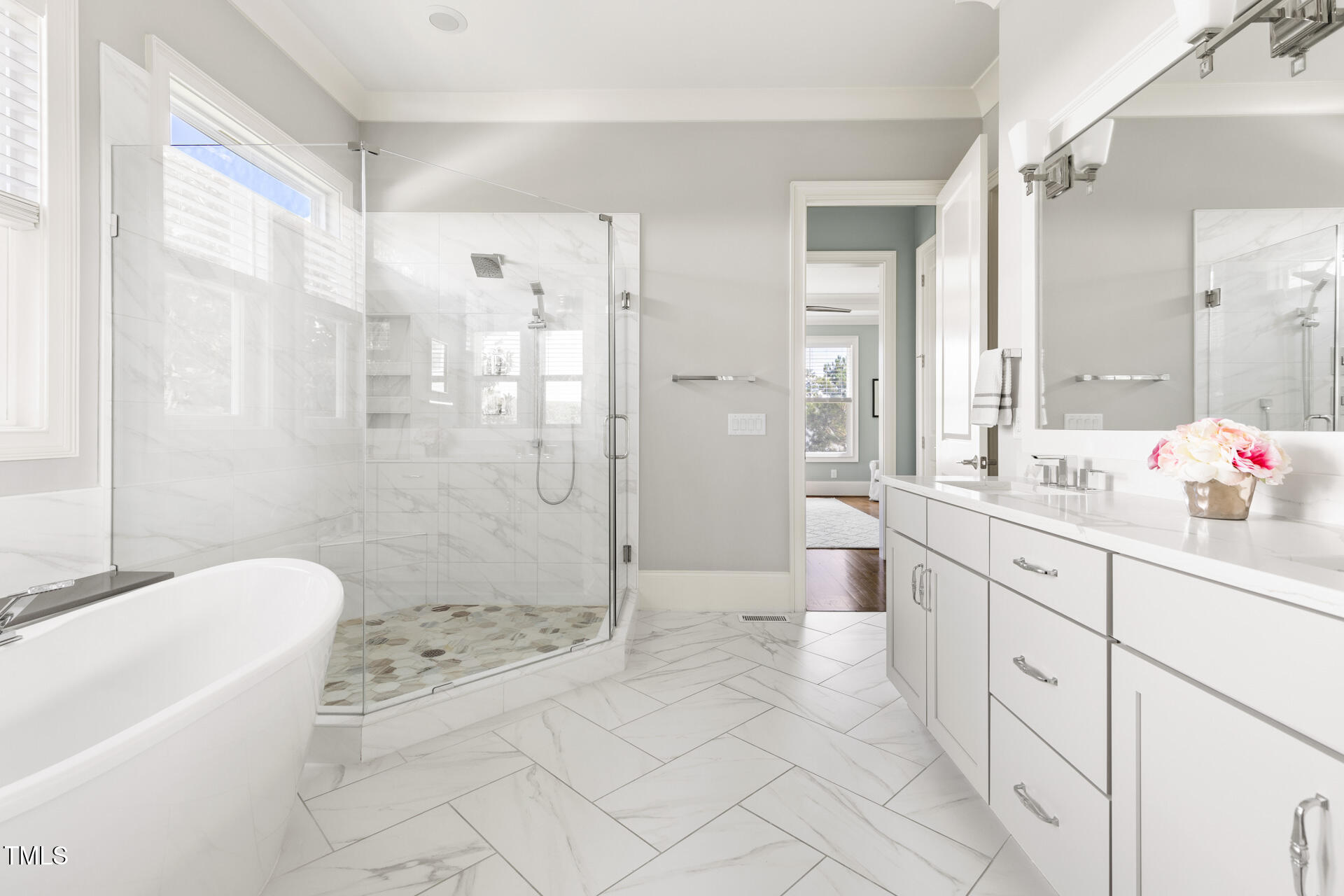 5100 Schellinger Pass Raleigh, NC 27612 - Photo 21 of 47 5100-Schillenger-Pass-127