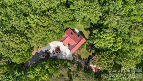 $1,225,000 | 2599 Highway 557, Clover, SC 29710