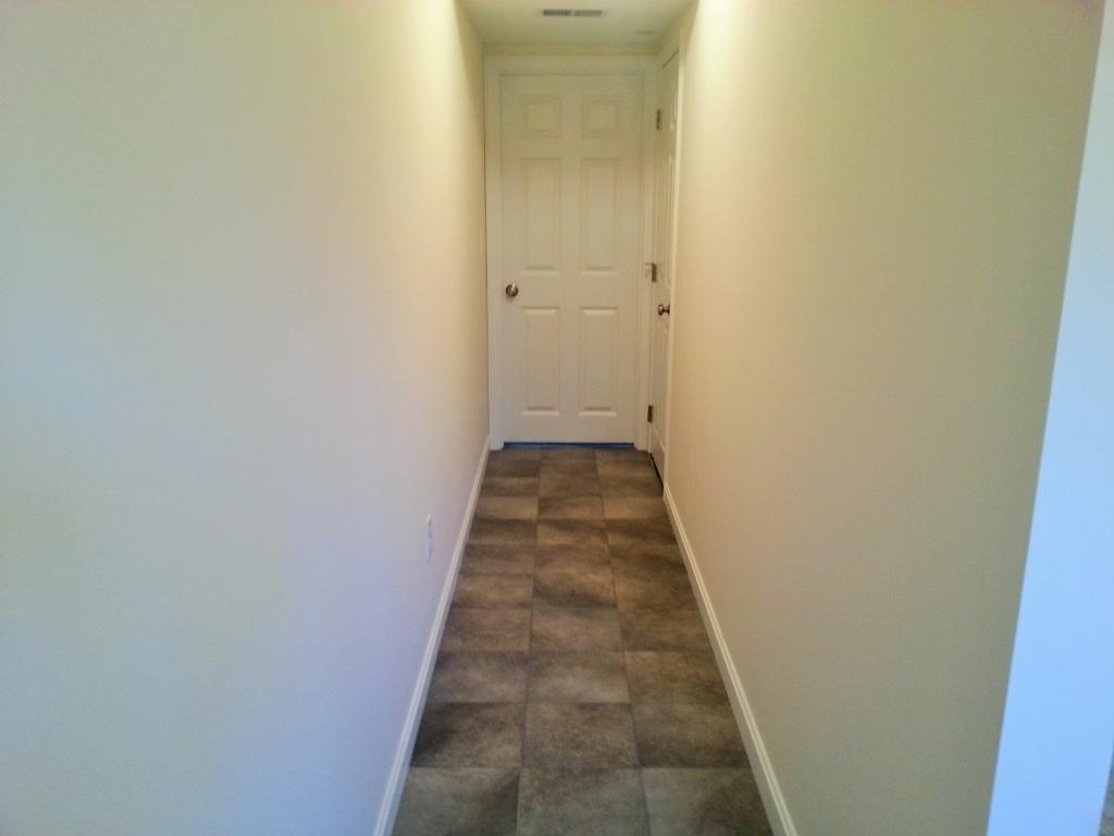 36 Crestview Lane, Unit 36 Rochester, NH 03839 - Photo 13 of 17