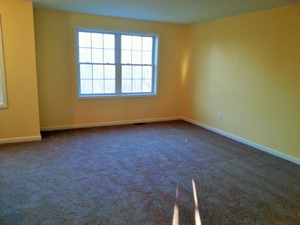 36 Crestview Lane, Unit 36 Rochester, NH 03839 - Photo 6 of 17
