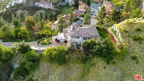$2,998,000 | 1248 East Tujunga Avenue, Burbank, CA 91501