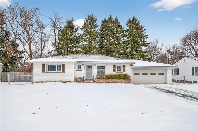 $169,900 | 1490 Ridgeway Avenue, Greece, NY 14615